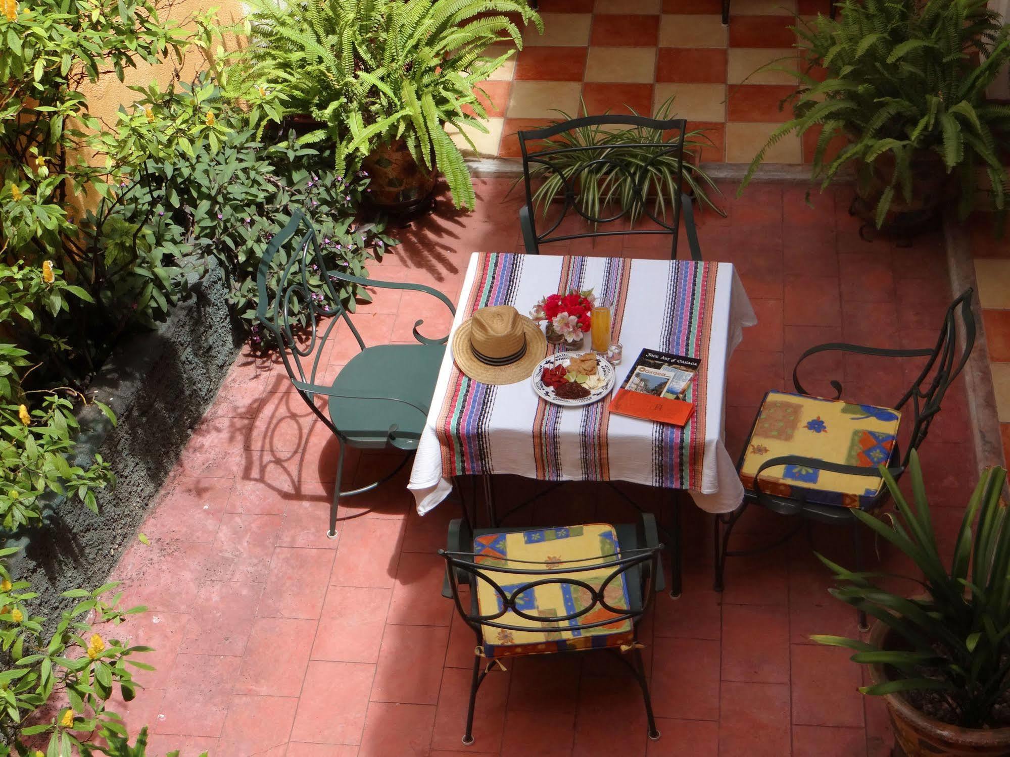 Casa Lidia Hotel Oaxaca Bagian luar foto